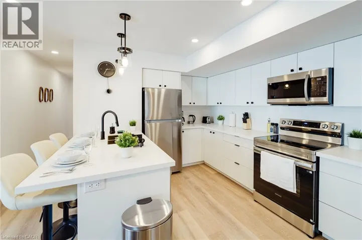 825 STIRLING Avenue S Unit# 1, Kitchener, Ontario N2M3K4