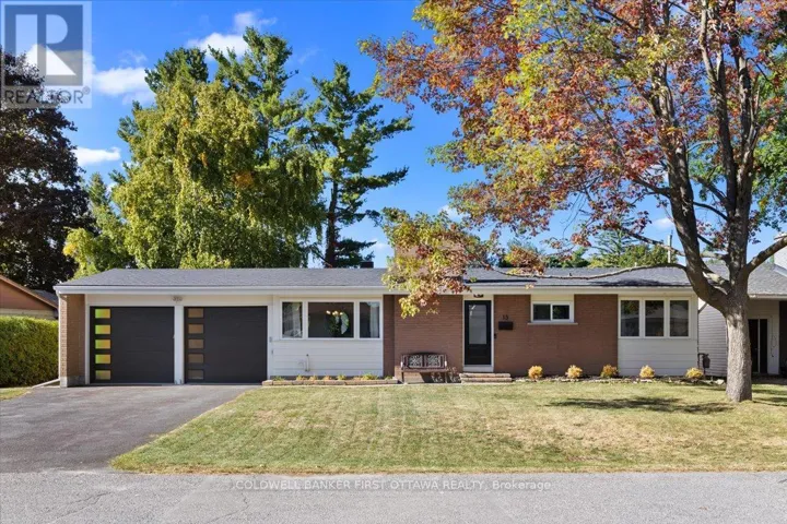 13 EDGEBROOK ROAD, Ottawa, Ontario K2H6C2