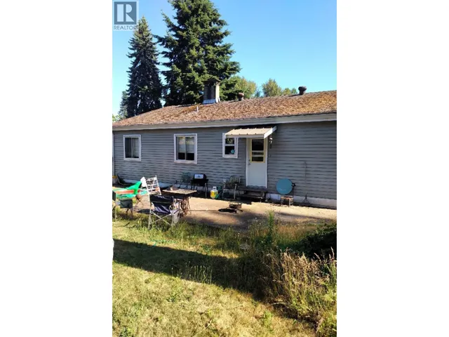 569 THOMPSON AVENUE, Coquitlam, British Columbia V3J3Z9