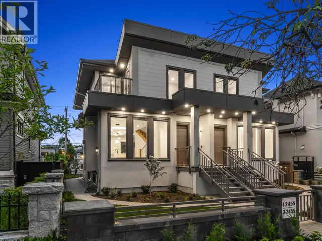 2455 W 10TH AVENUE, Vancouver, British Columbia V6K2J4