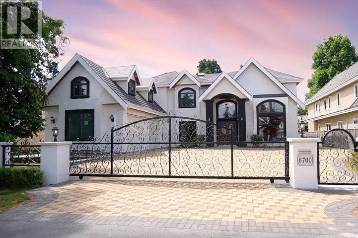 6700 MAPLE ROAD, Richmond, British Columbia V7E1G5