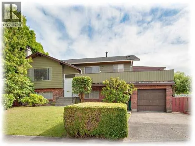 9040 GLENALLAN GATE, Richmond, British Columbia V7A1Z3
