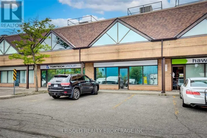 4 (2ND FLOOR C & D) - 117 RINGWOOD DRIVE, Whitchurch-Stouffville (Stouffville), Ontario L4A8C1