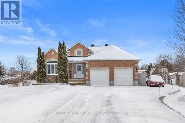 237 HEATHER CRESCENT, Mississippi Mills, Ontario K0A1A0