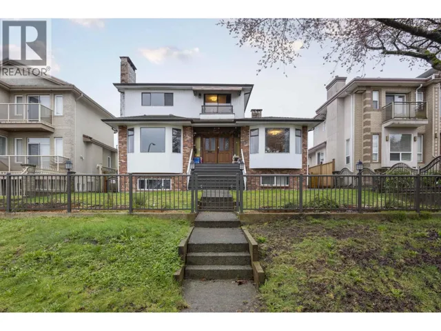 6126 DICKENS STREET, Burnaby, British Columbia V5H1W7