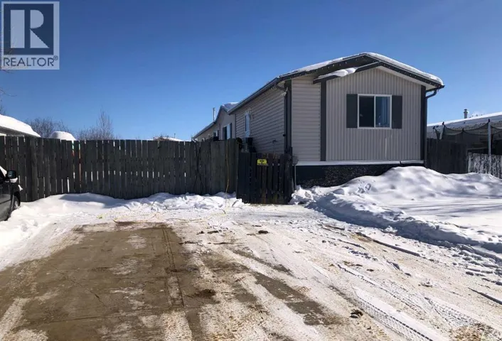 3 Dewberry Road, High Level, Alberta T0H1Z0