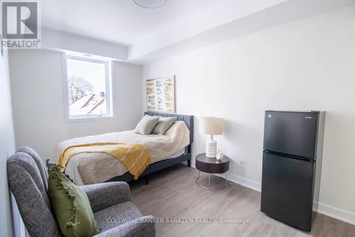 203 - 994 BRONSON AVENUE, Ottawa, Ontario K1S4H1
