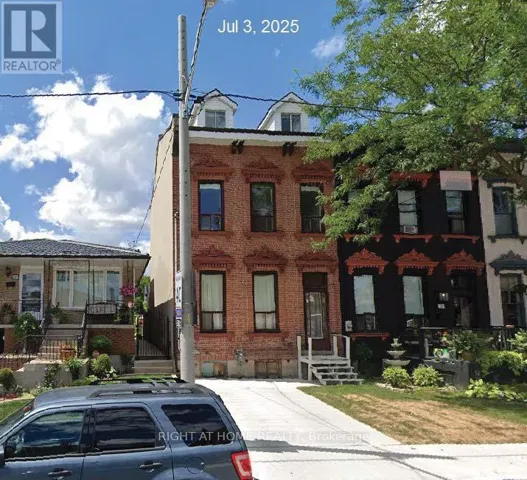 223 PARK STREET N, Hamilton (Central), Ontario L8R2N9