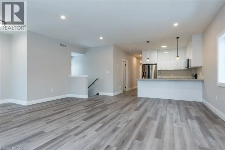 32 THIRD Avenue Unit# Upper, Kitchener, Ontario N2C1N6