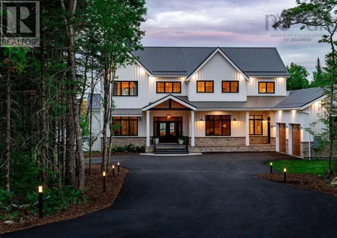 1006 McCabe Lake Drive, Middle Sackville, Nova Scotia B4E0P4