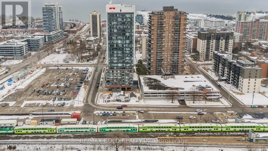 216 - 28 ANN STREET, Mississauga (Port Credit), Ontario L5G0E1