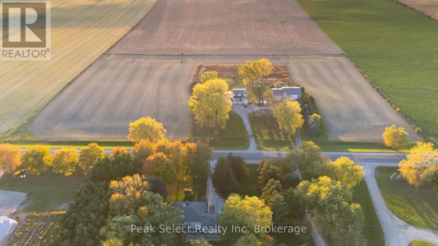 1982 ROAD 163, Perth South (Blanshard), Ontario N4X1C4