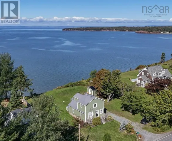 6357 Highway 215, Cheverie, Nova Scotia B0N2A0