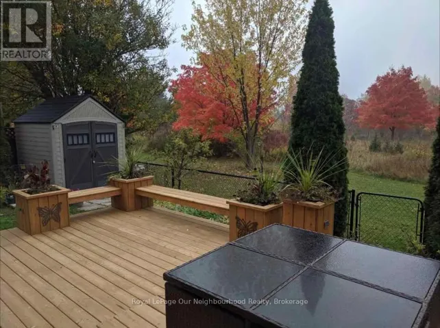 196 PRESSED BRICK DRIVE, Brampton (Brampton North), Ontario L6V4K7