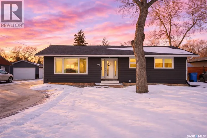72 Dolphin BAY, Regina, Saskatchewan S4S4Z8