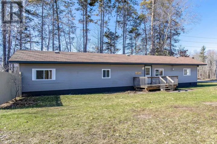 #1 - 5263 ELLIOTT SIDE ROAD, Tay, Ontario L4R4K3