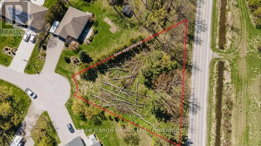 121 ONANDAGO PLACE, Huron-Kinloss, Ontario N0G2R0