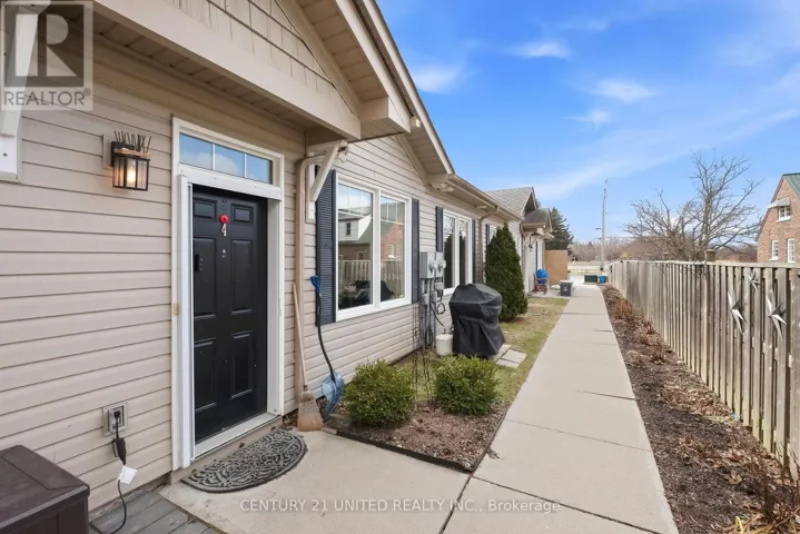 4 - 774 ONTARIO STREET, Cobourg, Ontario K9A3C5