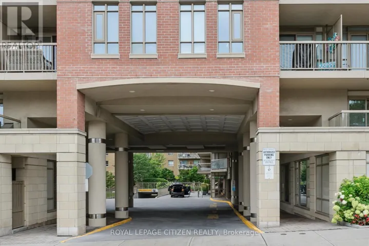 121 - 900 MOUNT PLEASANT ROAD, Toronto (Mount Pleasant West), Ontario M4P3J9