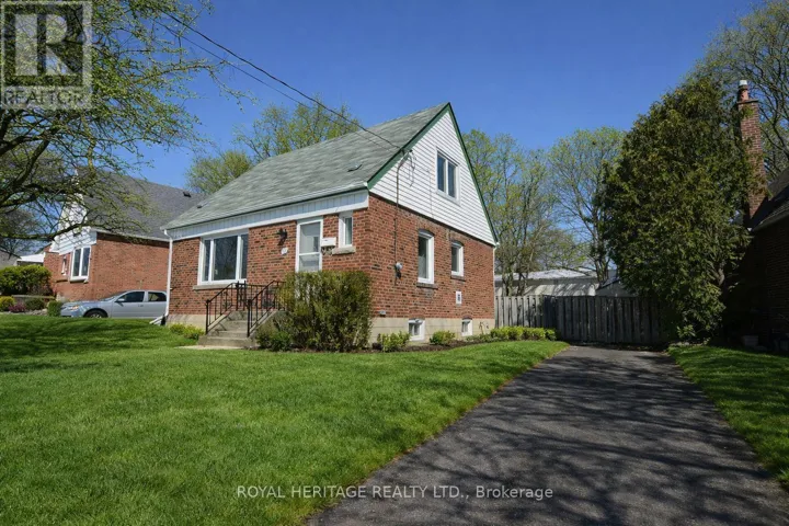 17 KINGSWELL CRESCENT, Toronto (Clairlea-Birchmount), Ontario M1L3E2