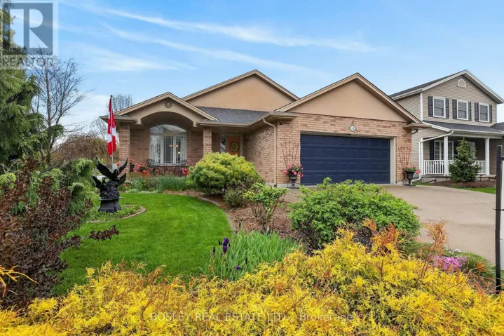 15 HOPE AVENUE, Niagara-on-the-Lake (Virgil), Ontario L0S1T0
