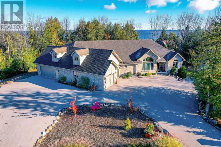135 ALGONQUIN DRIVE, Meaford, Ontario N4L0A7