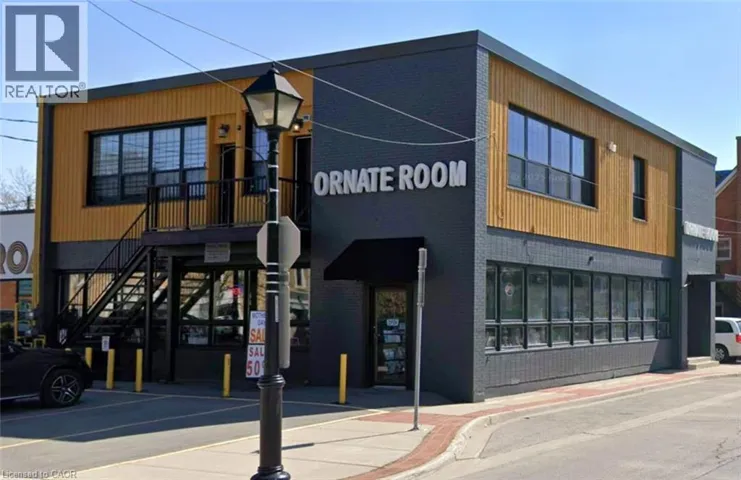 2010 MARIA Street, Burlington, Ontario L7R1K5