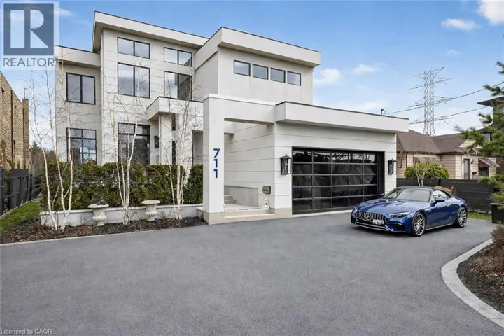 711 BEACH Boulevard, Hamilton, Ontario L8H6Y5