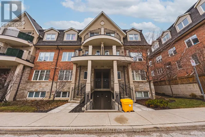 13-04 - 2420 BARONWOOD DRIVE, Oakville (WM Westmount), Ontario L6M0X6