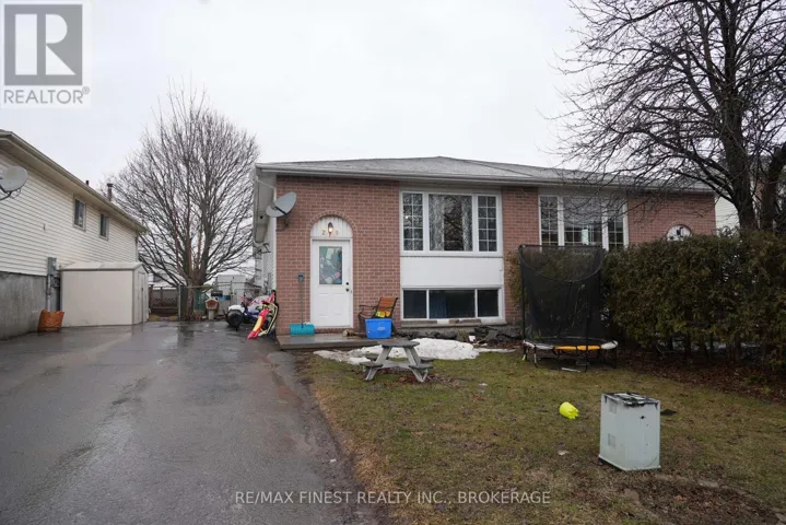 279 KINGSDALE AVENUE, Kingston (East Gardiners Rd), Ontario K7M8H8