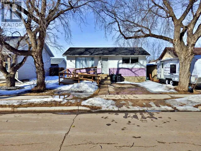 4714 54 Avenue, Vermilion, Alberta T9X1S4