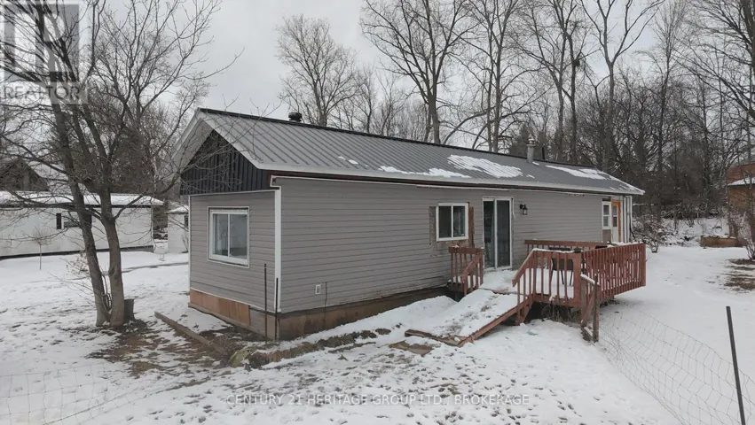 10 WILSON STREET, Rideau Lakes, Ontario K0G1E0