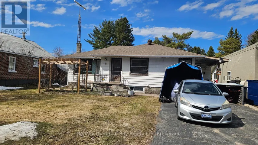 8 STURGEON BAY ROAD, Severn (Coldwater), Ontario L0K1E0