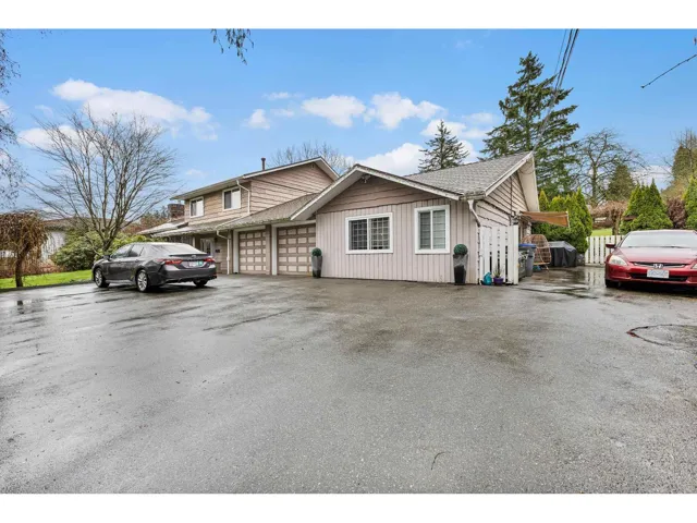 7444 184 STREET, Surrey, British Columbia V4N3G5