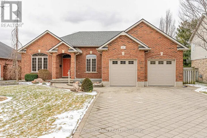 43 PINEHURST DRIVE, Thames Centre (Dorchester), Ontario N0L1G2