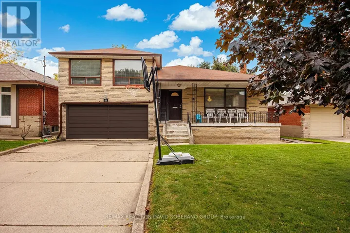89 ALLINGHAM GARDENS, Toronto (Clanton Park), Ontario M3H1X9
