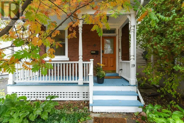 19 GOULD STREET, Ottawa, Ontario K1Y2P1