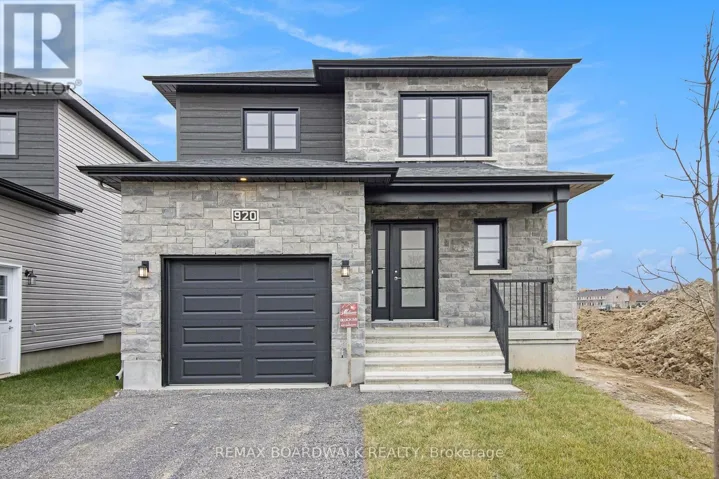 1203 MONTBLANC CRESCENT, Russell, Ontario K0A1W0