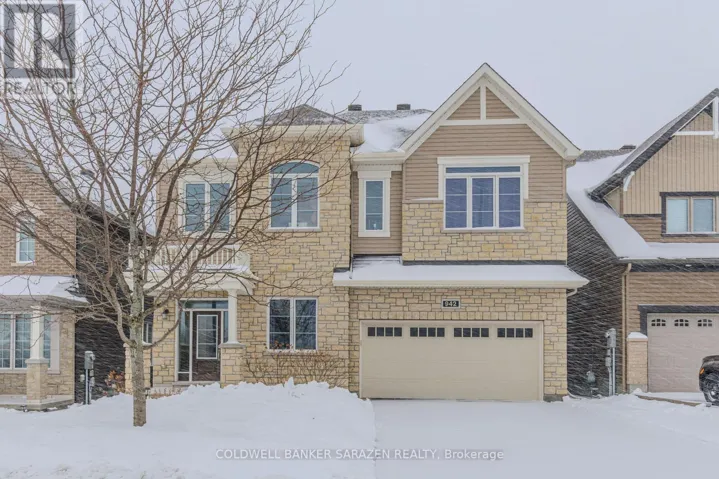 942 GUINNESS CRESCENT, Ottawa, Ontario K2C3H2