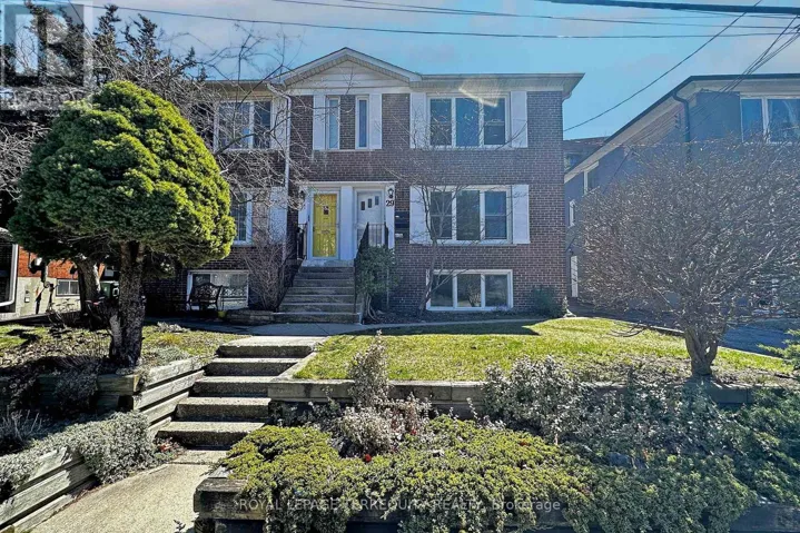 29 LOVE CRESCENT, Toronto (East End-Danforth), Ontario M4E1V6