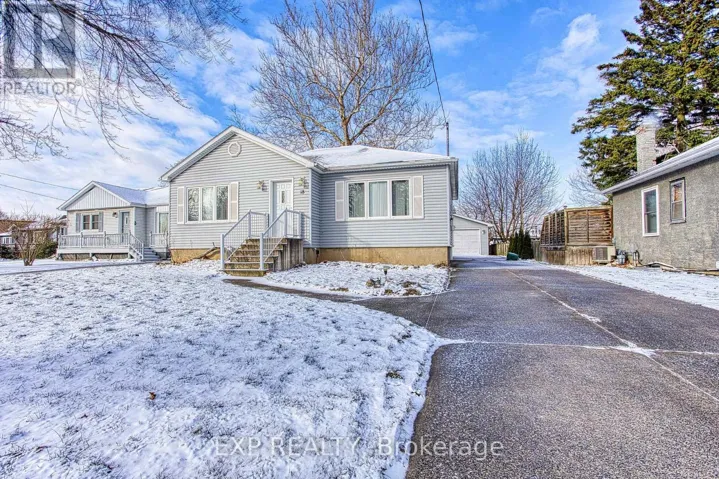 18 BONAVEM DRIVE, St. Catharines (Fairview), Ontario L2N1X8