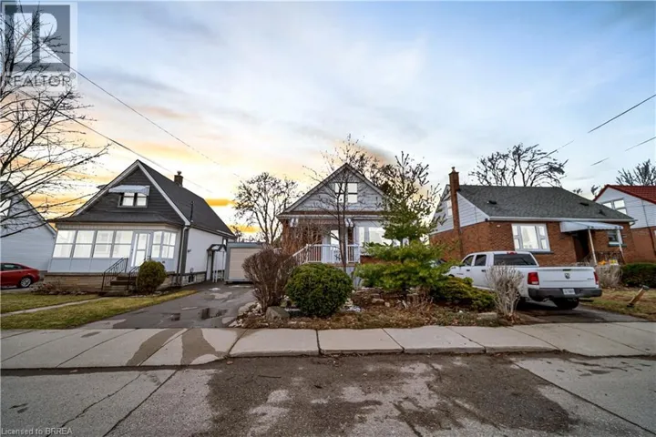 46 EAST 13TH Street, Hamilton, Ontario L9A3Z3