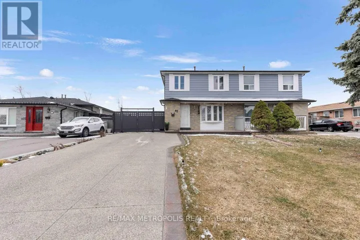 42 GULLIVER CRESCENT, Brampton (Northgate), Ontario L6S1S9