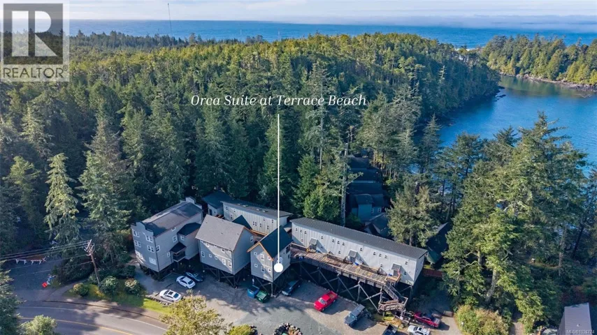 3 1002 Peninsula Rd, Ucluelet, British Columbia V0R3A0