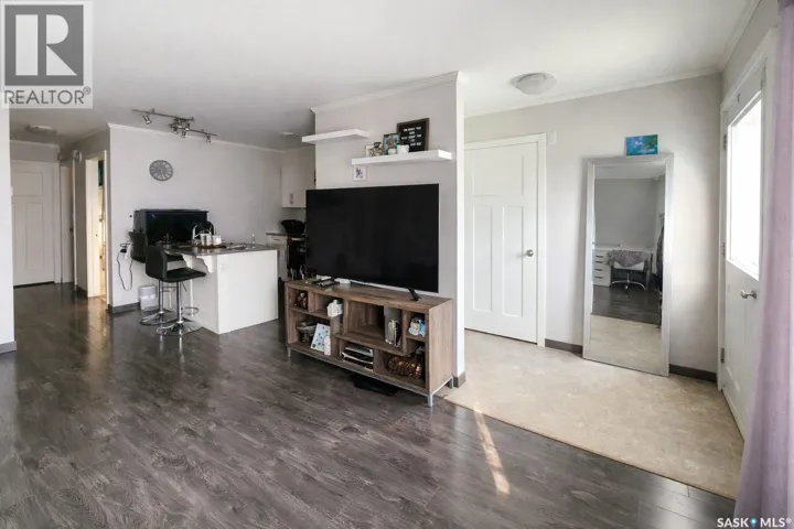 237 322 Lewin WAY, Saskatoon, Saskatchewan S7T0Y9