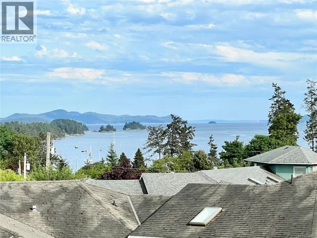 3 130 Corbett Rd, Salt Spring, British Columbia V8K1T2