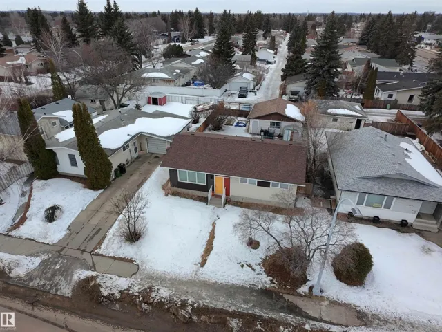 3912 108 ST NW, Edmonton, Alberta T6J1B9
