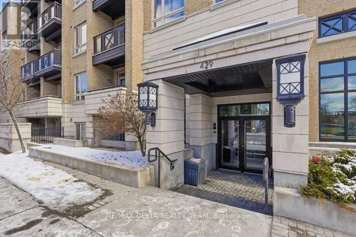 215 - 429 KENT STREET, Ottawa, Ontario K2P1B5