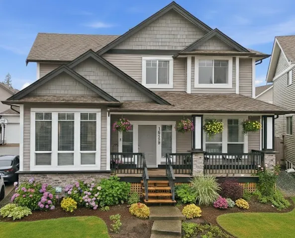 16459 59A AVENUE, Surrey, British Columbia V3S6M6