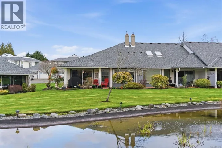 207 330 Dogwood St N, Parksville, British Columbia V9P1P7